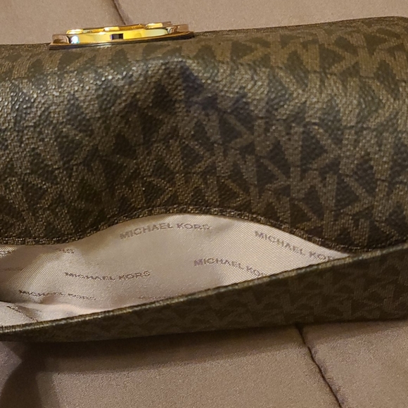 Wallet - Picture 3 of 4